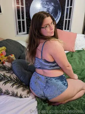 Chellelovesu OnlyFans Leaked Free Thumbnail Picture - #1qjyJS7bX1