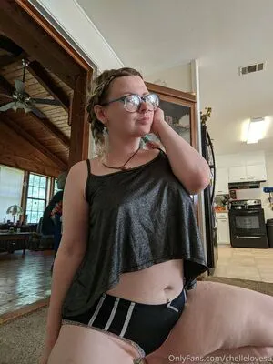 Chellelovesu OnlyFans Leaked Free Thumbnail Picture - #3TR5ks3Rjx
