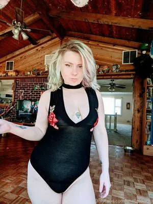 Chellelovesu OnlyFans Leaked Free Thumbnail Picture - #dX0fn6c1lX