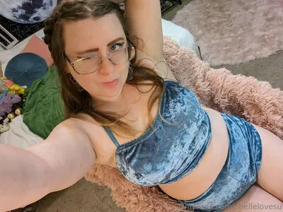 Chellelovesu OnlyFans Leaked Free Thumbnail Picture - #kOTiyXX8kM