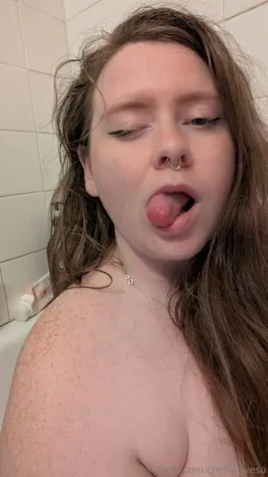 Chellelovesu OnlyFans Leaked Free Thumbnail Picture - #s7DBfLR1zC