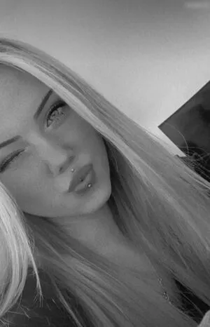 Chellie Love OnlyFans Leaked Free Thumbnail Picture - #JXemHtPUTS