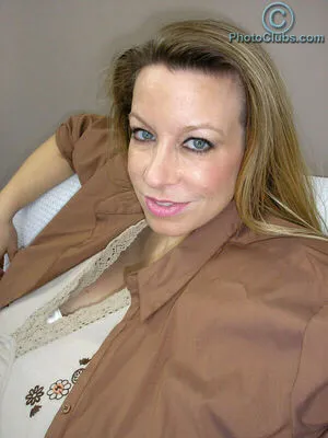 Chelsea Charms OnlyFans Leaked Free Thumbnail Picture - #0LqK1FUo3n
