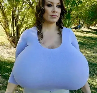 Chelsea Charms OnlyFans Leaked Free Thumbnail Picture - #3B8PcGhXAH
