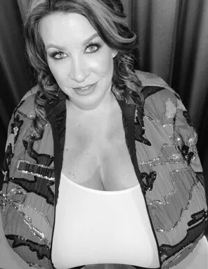 Chelsea Charms OnlyFans Leaked Free Thumbnail Picture - #3tLpS18F61