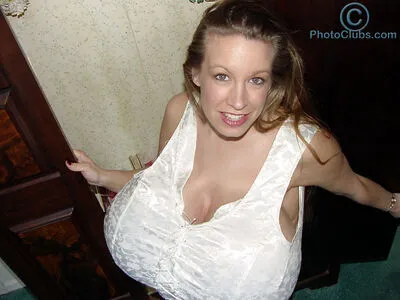 Chelsea Charms OnlyFans Leaked Free Thumbnail Picture - #84bF0xNksO