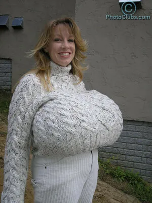 Chelsea Charms OnlyFans Leaked Free Thumbnail Picture - #AKTPeaZ9L8