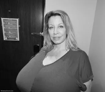 Chelsea Charms OnlyFans Leaked Free Thumbnail Picture - #FboA9yeDAL