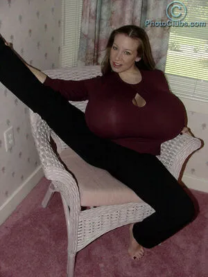 Chelsea Charms OnlyFans Leaked Free Thumbnail Picture - #Fesi03Lgtd