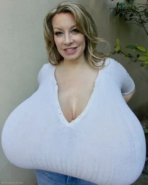 Chelsea Charms OnlyFans Leaked Free Thumbnail Picture - #Hhlv3AegXu