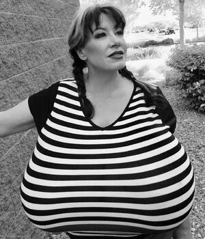 Chelsea Charms OnlyFans Leaked Free Thumbnail Picture - #NdPPp0iWB3