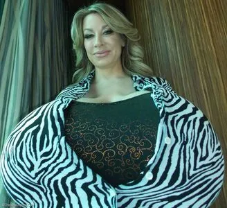 Chelsea Charms OnlyFans Leaked Free Thumbnail Picture - #Q9rXuvChIu