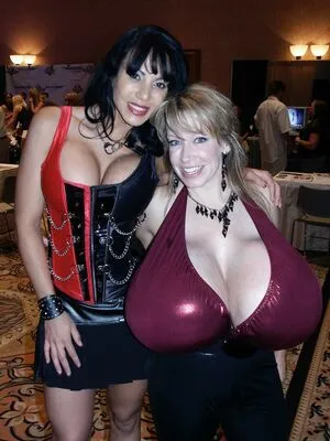 Chelsea Charms OnlyFans Leaked Free Thumbnail Picture - #WJxca0LFei