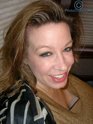 Chelsea Charms OnlyFans Leaked Free Thumbnail Picture - #azQIPRk4G3