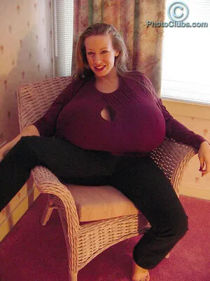 Chelsea Charms OnlyFans Leaked Free Thumbnail Picture - #caIneyd8Bs