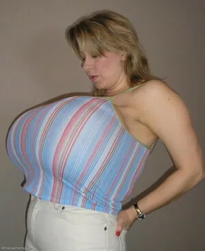 Chelsea Charms OnlyFans Leaked Free Thumbnail Picture - #l1NsHKobi0