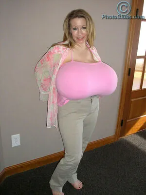 Chelsea Charms OnlyFans Leaked Free Thumbnail Picture - #obURIg117j