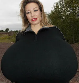 Chelsea Charms OnlyFans Leaked Free Thumbnail Picture - #tk4MDmNflI