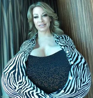 Chelsea Charms OnlyFans Leaked Free Thumbnail Picture - #xAPypPyMMP