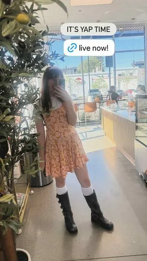 Chelsea Cook OnlyFans Leaked Free Thumbnail Picture - #5G508O22GG