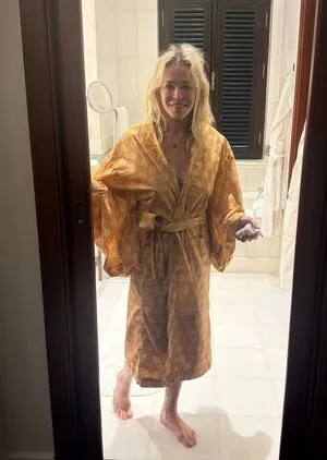 Chelsea Handler OnlyFans Leaked Free Thumbnail Picture - #53csFaqTiQ