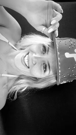 Chelsea Pearce OnlyFans Leaked Free Thumbnail Picture - #PhIn20RHGC