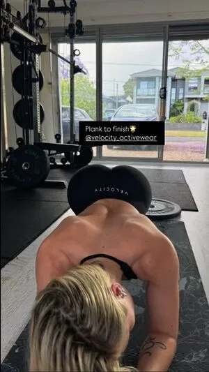 Chelsea Pearce OnlyFans Leaked Free Thumbnail Picture - #o0zdGXoxNg