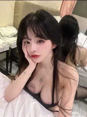 Cher E OnlyFans Leaked Free Thumbnail Picture - #2o27gqFE1q