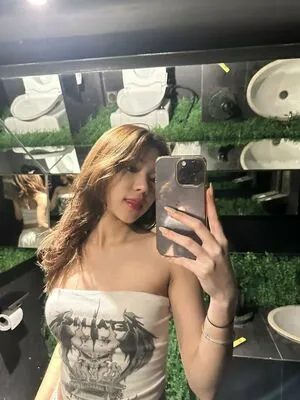 Cherlyraa OnlyFans Leaked Free Thumbnail Picture - #M2D2XaDUZA