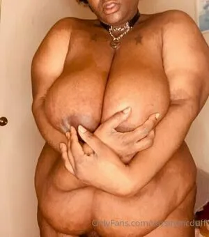 Cherrycolaareola OnlyFans Leaked Free Thumbnail Picture - #dmiqT4Bob9