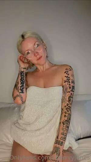 Cherryisabellejones OnlyFans Leaked Free Thumbnail Picture - #GRAilxIz2r