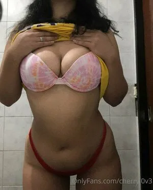 Cherryl0v3 OnlyFans Leaked Free Thumbnail Picture - #gKOieadjCJ