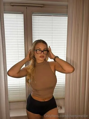 Cherrymellie OnlyFans Leaked Free Thumbnail Picture - #FLoxMzs8ib