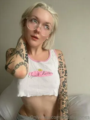 Cherryyjones OnlyFans Leaked Free Thumbnail Picture - #lJZOWSNGEg