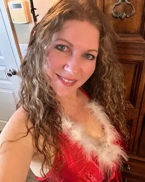 Cheryl Hawks OnlyFans Leaked Free Thumbnail Picture - #5VXGTcmQAF