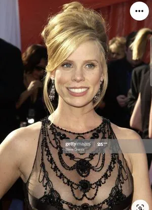 Cheryl Hines Thumbnail Picture