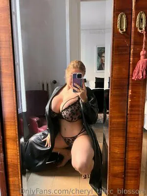 Cheryl Thicc Blossom OnlyFans Leaked Free Thumbnail Picture - #ffTGGZ2Npm