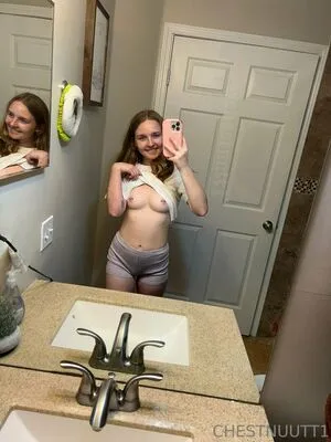 Chestnuutt1 OnlyFans Leaked Free Thumbnail Picture - #7woHi9CX33