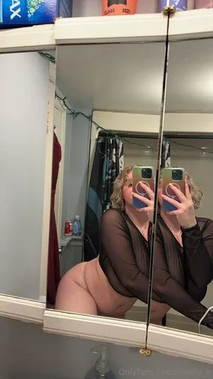 Chesty B OnlyFans Leaked Free Thumbnail Picture - #H9qU3jwgqZ