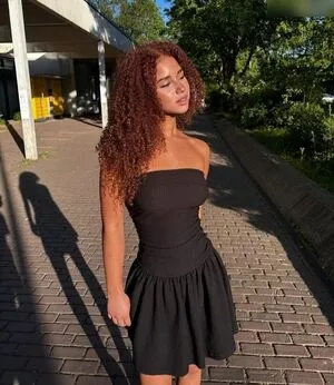Chevelly OnlyFans Leaked Free Thumbnail Picture - #iAs0rDZvIm