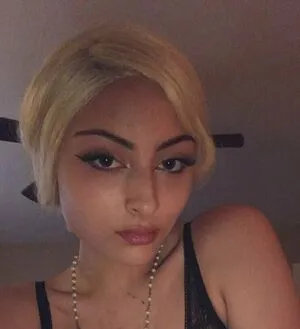Cheycheyhey OnlyFans Leaked Free Thumbnail Picture - #Zh582Fk082