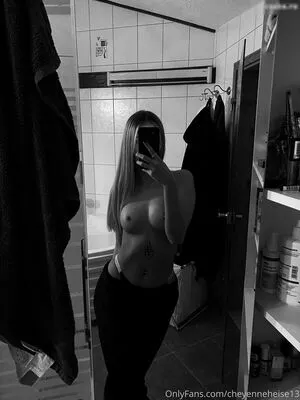 Cheyenne Heise OnlyFans Leaked Free Thumbnail Picture - #5M0zWcIF5L