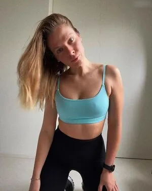 Cheyenne Pahde OnlyFans Leaked Free Thumbnail Picture - #5rxQgQIO4n