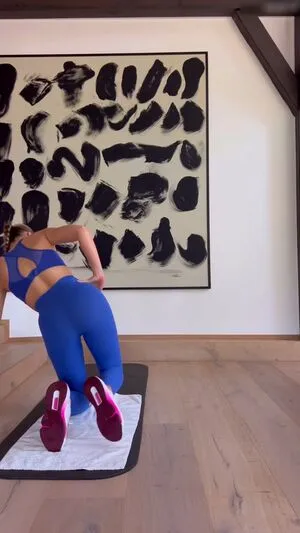 Cheyenne Pahde OnlyFans Leaked Free Thumbnail Picture - #9utAzxJGpg