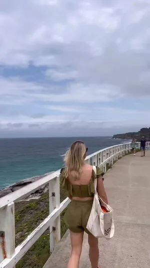 Cheyenne Pahde OnlyFans Leaked Free Thumbnail Picture - #Fni0yaptsA