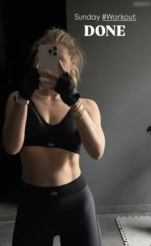 Cheyenne Pahde OnlyFans Leaked Free Thumbnail Picture - #Ybbun7D3El