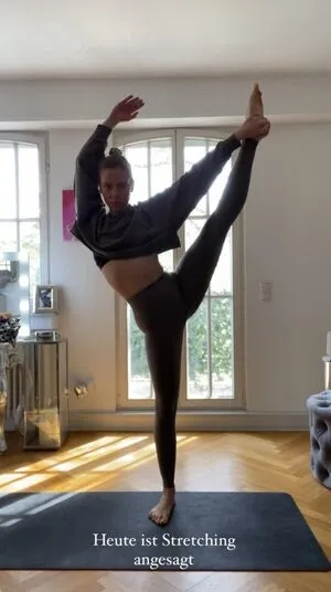 Cheyenne Pahde OnlyFans Leaked Free Thumbnail Picture - #unw0tZb7F4