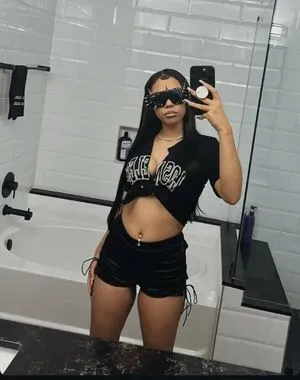 Cheyglizzy OnlyFans Leaked Free Thumbnail Picture - #lK7f0Isnuf