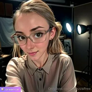 Chezzafree OnlyFans Leaked Free Thumbnail Picture - #KRJad5LC2X