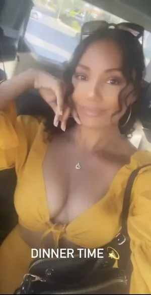 Chian Reynolds OnlyFans Leaked Free Thumbnail Picture - #KuCIWy9aM5